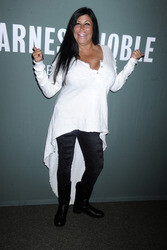 Die 'Mob Wives' bei Barnes & Noble Tribeca, New York
