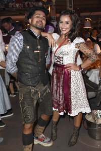 In Käfers Wiesn-Schänke auf dem Oktoberfest 2018 in München