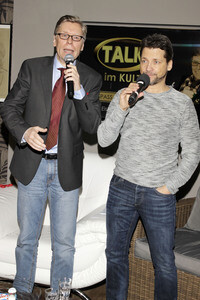 Talk im Kult Cafe in Hamburg