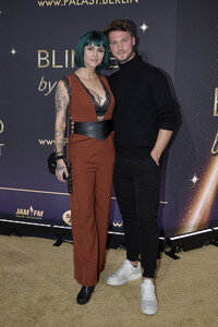 Weltpremiere der 'Blinded by Delight' Grand Show 2025 in Berlin