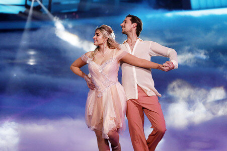 2. Live-Sendung der TV Show 'Dancing on Ice' in Köln