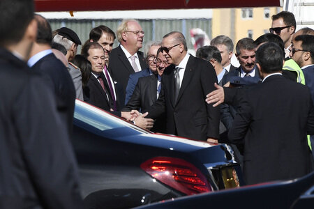 Ankunft von Präsident Erdogan am Flughafen Köln Bonn