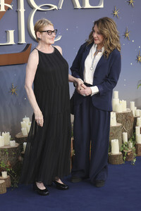 Filmpremiere 'Practical Magic 2 - Zauberhafte Schwestern' in London