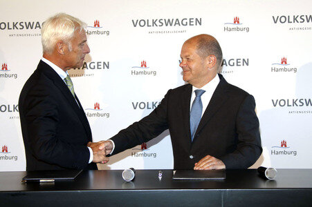 Unterzeichnung eines Memorandum of Understanding in Hamburg