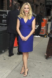 Reese Witherspoon besucht die 'Late Show with David Letterman' in New York