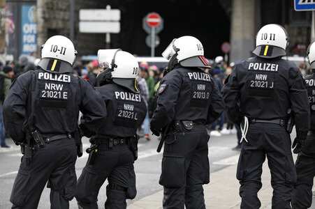 Demonstrationen gegen den AfD Bundesparteitag in Köln
