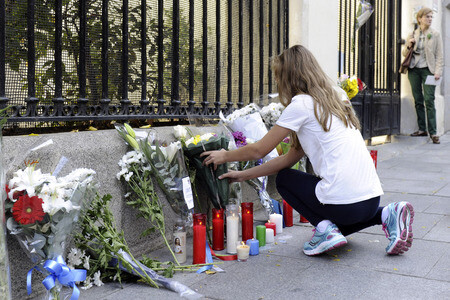 Madrid in Trauer um Opfer der Terroranschläge in Paris