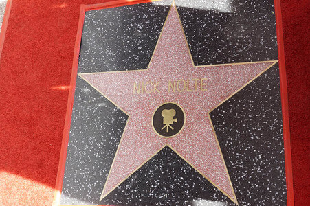 Nick Nolte erhält einen Stern auf dem Hollywood Walk of Fame in Los Angeles