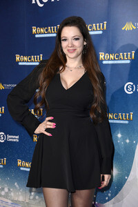 Premiere des 21. Original Roncalli Weihnachtscircus 2025 in Berlin