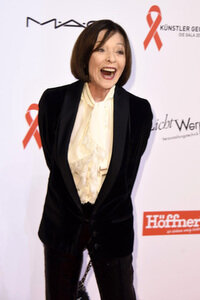 Benefizgala 'Künstler gegen Aids - Die Gala 2016' in Berlin