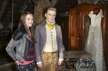Fototermin am Set der Disney Channel Serie 'Binny und der Geist' in Potsdam