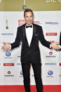 Goldene Bild der Frau 2018 in Hamburg