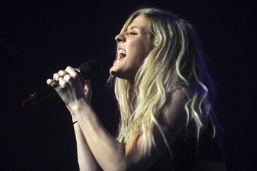 Ellie Goulding Performs in New York