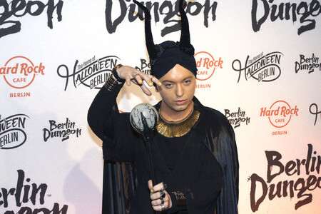 Halloween Party by Natascha Ochsenknecht im Berlin Dungeon