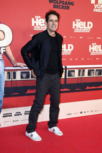 Filmpremiere 'Der Held vom Bahnhof Friedrichstraße' in Berlin