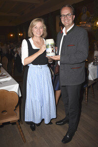 Hofbräu Festzelt Krugvorstellung 2016 in München