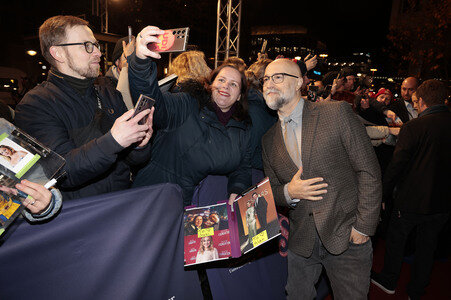 Filmpremiere 'Song Sung Blue' in Berlin