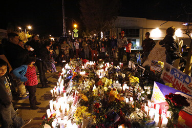 Fans am Unfallort von Paul Walker