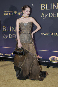 Weltpremiere der 'Blinded by Delight' Grand Show 2025 in Berlin