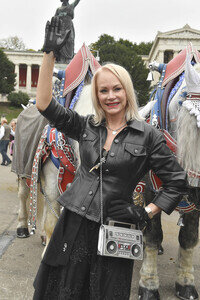 Regines Damenwiesn beim Oktoberfest 2025 in München