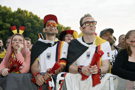 Fans beim UEFA-Fußball-Europameisterschaft 2016 Spiel Deutschland gegen Polen in Berlin