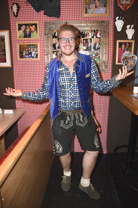 Trachtenwahnsinn auf dem Oktoberfest in München