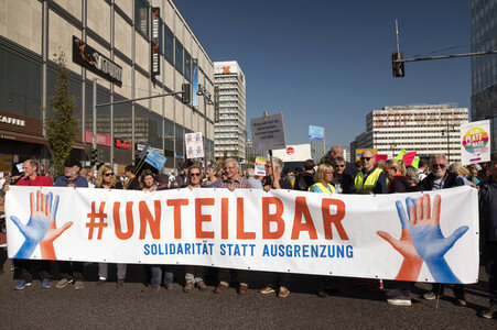 Demonstration 'Unteilbar' in Berlin