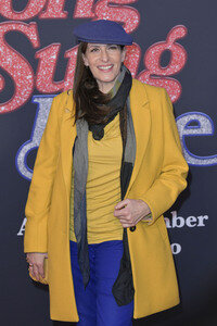 Filmpremiere 'Song Sung Blue' in Berlin