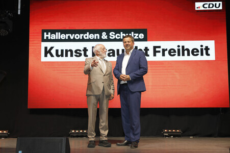 Gesprächsabend mit Dieter Hallervorden und Sven Schulze in Halle
