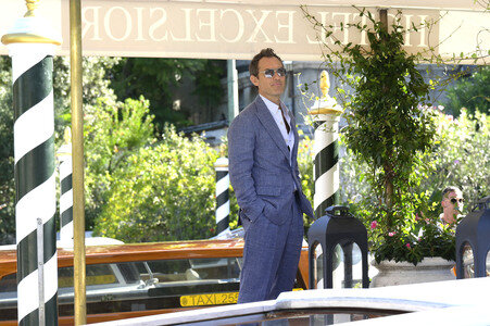 Ankunft von Jude Law am Hotel Excelsior, Internationale Filmfestspiele von Venedig 2025