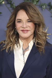 Filmpremiere 'Practical Magic 2 - Zauberhafte Schwestern' in London