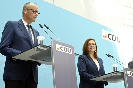 Pressekonferenz mit Friedrich Merz in Berlin