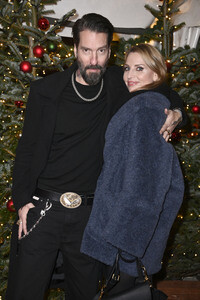 Premiere des 21. Original Roncalli Weihnachtscircus 2025 in Berlin