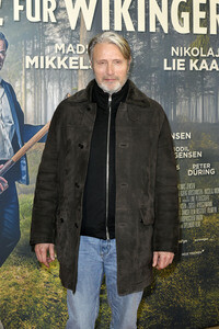 17.12.2025<br>Filmpremiere 'Therapie für Wikinger' in Berlin