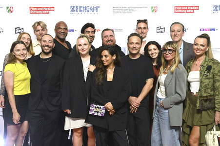 Festivaleröffnung und Serienpremiere 'Back for More', Seriencamp Festival 2026 in Köln