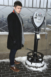 Taron Egerton auf dem Empire State Building, New York