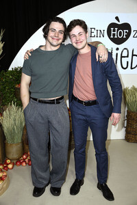 Serienpremiere 'Ein Hof zum Verlieben' in Berlin