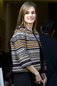 Letizia von Spanien in der Medizinischen Hochschule Madrid