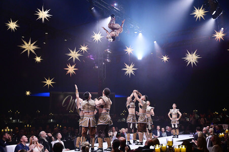 Premiere der Dinnershow 'Moments 3' in Dresden