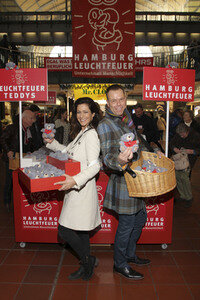 22. Charity Teddybären Verkauf in Hamburg