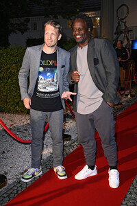 Theaterpremiere 'Der eingebildet Kranke' und 90. Geburtstag von Dieter Hallervorden in Berlin