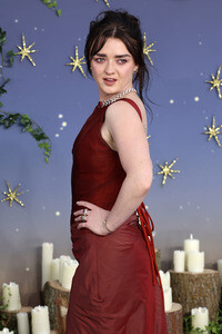 Filmpremiere 'Practical Magic 2 - Zauberhafte Schwestern' in London