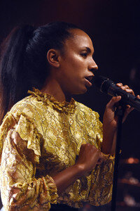 Konzert von Y'Akoto in Hannover