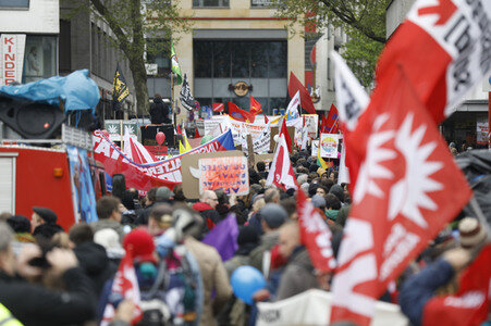 Demonstrationen gegen den AfD Bundesparteitag in Köln