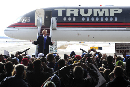 Wahlkampfrede von Donald Trump in Dubuque