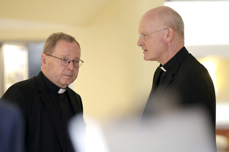 Auftakt der Herbst-Vollversammlung der Deutschen Bischofskonferenz in Fulda