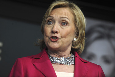 Hillary Clinton signienert ihr Buch 'Hard Choices', New York