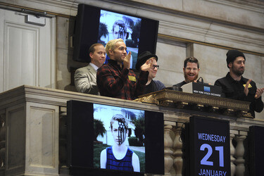 Fall Out Boy Ring läuten die NYSE Schlussglockell, New York