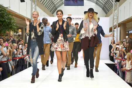 Fashion-Show 2015