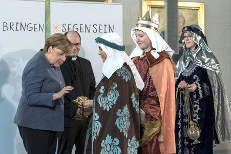 Angela Merkel empfängt die Sternsinger in Berlin